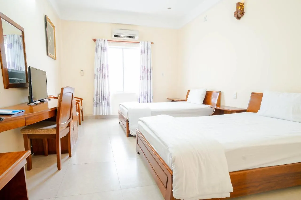 **  Thanh Lan Riverside Hotel Da Nang Vietnam