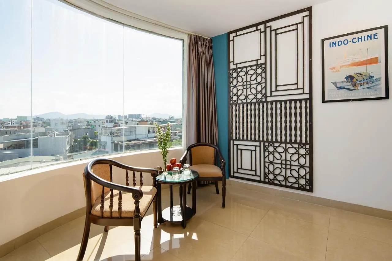Thanh Lan Riverside Hotel Da Nang