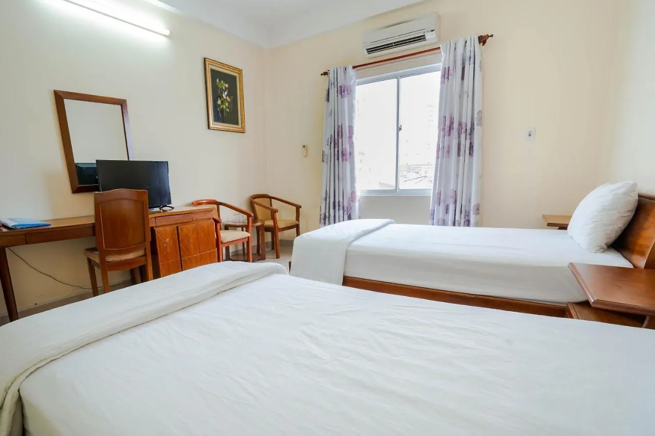 Thanh Lan Riverside Hotel ダナン市