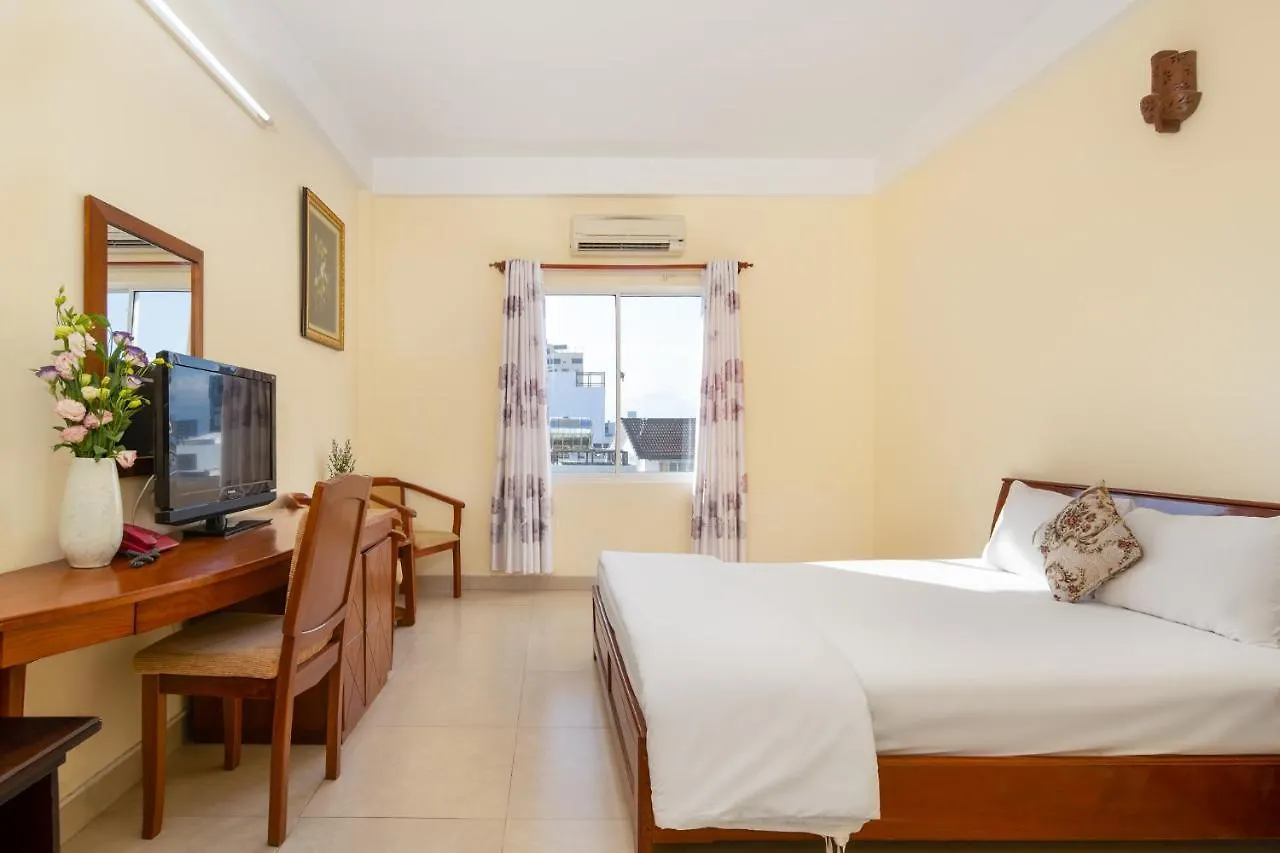 Thanh Lan Riverside Hotel ダナン市